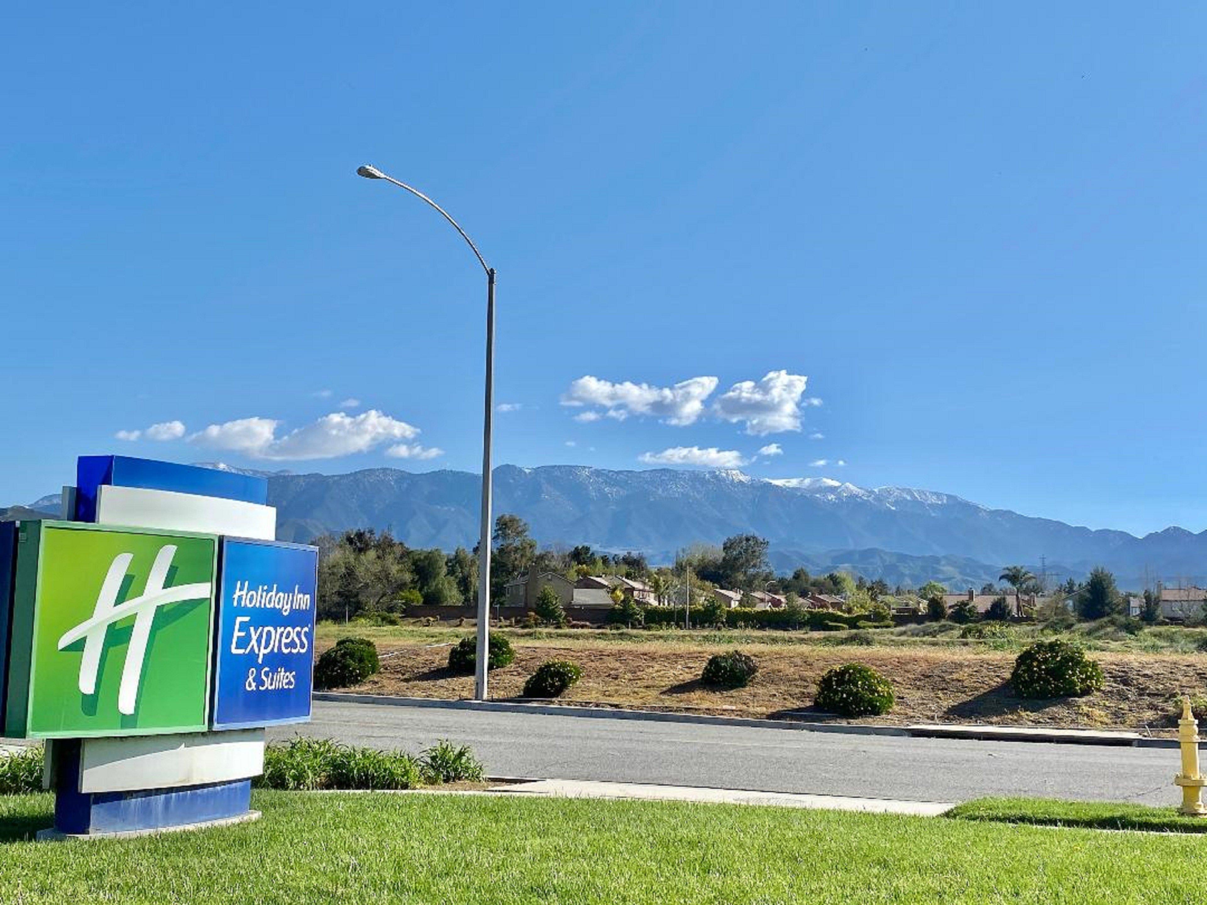Holiday Inn Express & Suites Beaumont - Oak Valley By Ihg Exteriör bild